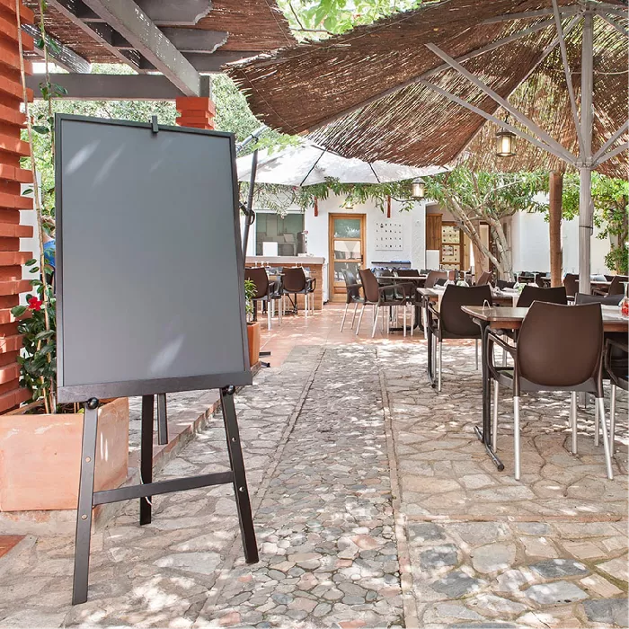 Cavalletto 148 cm + lavagna  60x148 cm nero legno (1 unità)
