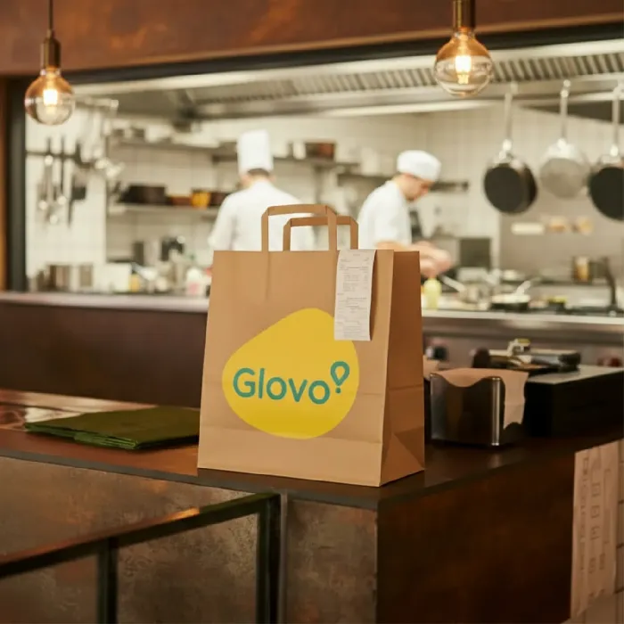 Buste di carta medie Glovo 34x14x39