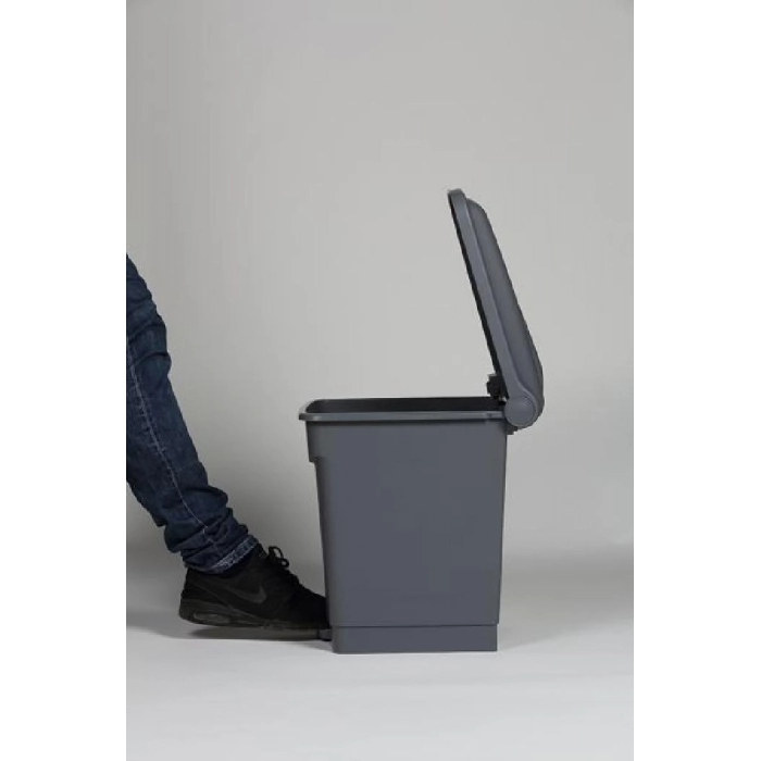 Cubo con pedal Gris